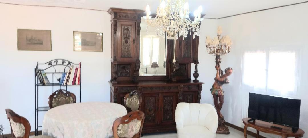 Dimora Bellavista,Garage Privato,Due Piani Apartment Сан Ремо Екстериор снимка